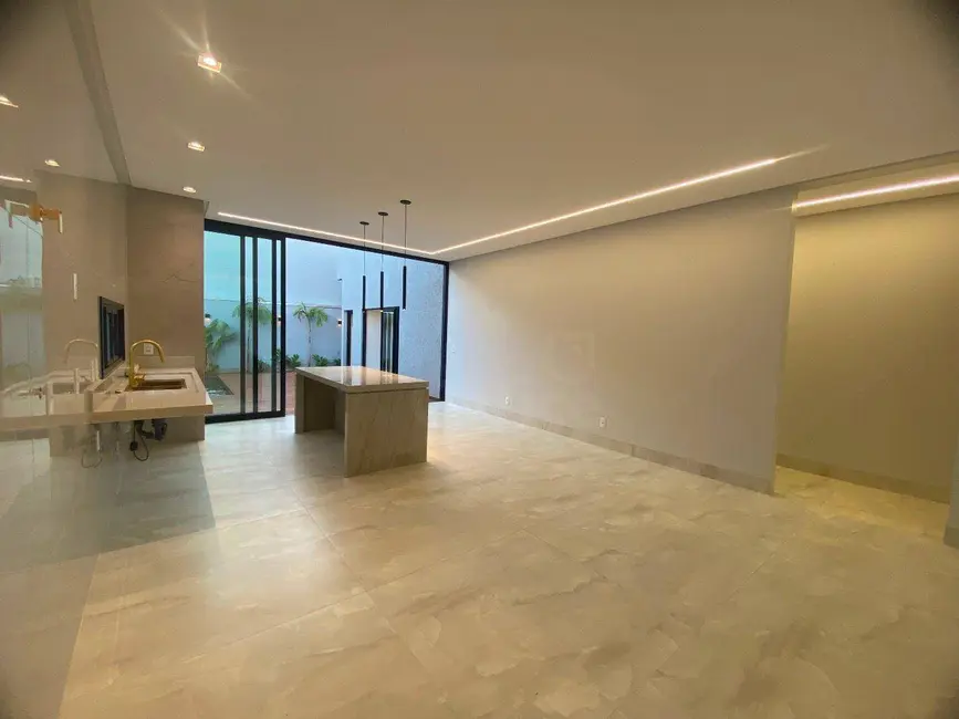 Foto 8 de Casa de Condomínio com 4 quartos à venda, 420m2 em Condomínio Residencial Grand Trianon, Anapolis - GO