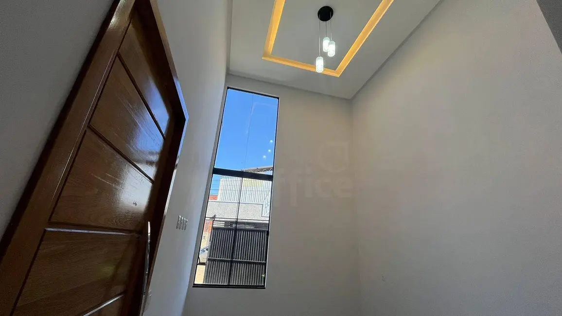 Foto 2 de Casa com 3 quartos à venda, 160m2 em Loteamento Residencial Verona, Anapolis - GO