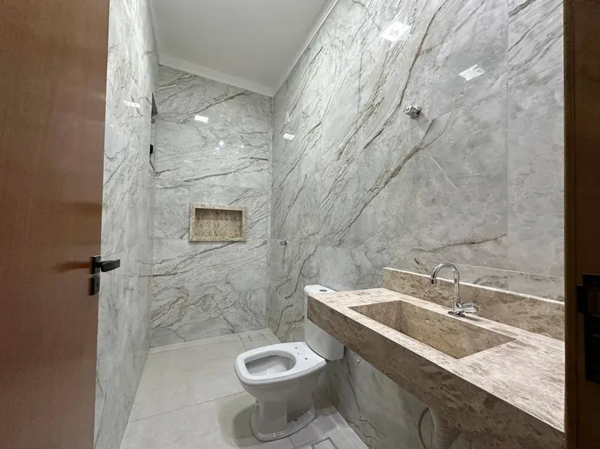 Casa com 3 quartos à venda, 150m2 em Adriana Parque, Anapolis - GO - imagem 8 Foto 8 de Casa com 3 quartos à venda, 150m2 em Adriana Parque, Anapolis - GO