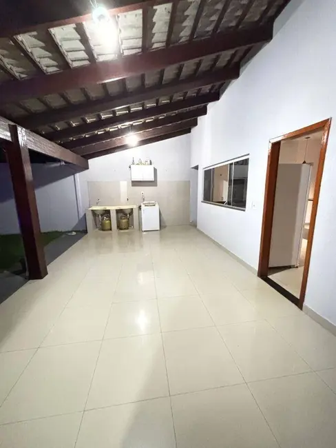 Casa com 3 quartos à venda, 360m2 em Bandeiras, Anapolis - GO - imagem 6 Foto 6 de Casa com 3 quartos à venda, 360m2 em Bandeiras, Anapolis - GO