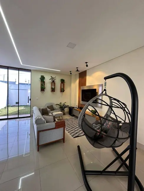 Foto 2 de Casa com 3 quartos à venda, 150m2 em Residencial Cerejeiras, Anapolis - GO