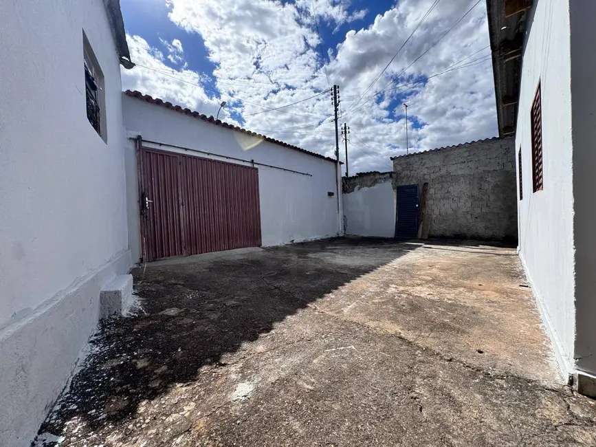 Casa com 3 quartos à venda, 505m2 em Paraíso, Anapolis - GO - imagem 4 Foto 4 de Casa com 3 quartos à venda, 505m2 em Paraíso, Anapolis - GO