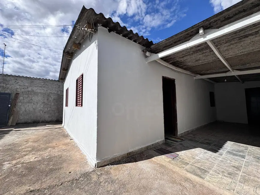 Casa com 3 quartos à venda, 505m2 em Paraíso, Anapolis - GO - imagem 3 Foto 3 de Casa com 3 quartos à venda, 505m2 em Paraíso, Anapolis - GO