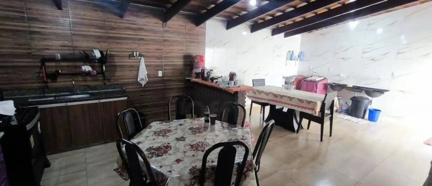 Casa com 3 quartos à venda, 200m2 em Residencial Monte Sinai, Anapolis - GO - imagem 5 Foto 5 de Casa com 3 quartos à venda, 200m2 em Residencial Monte Sinai, Anapolis - GO