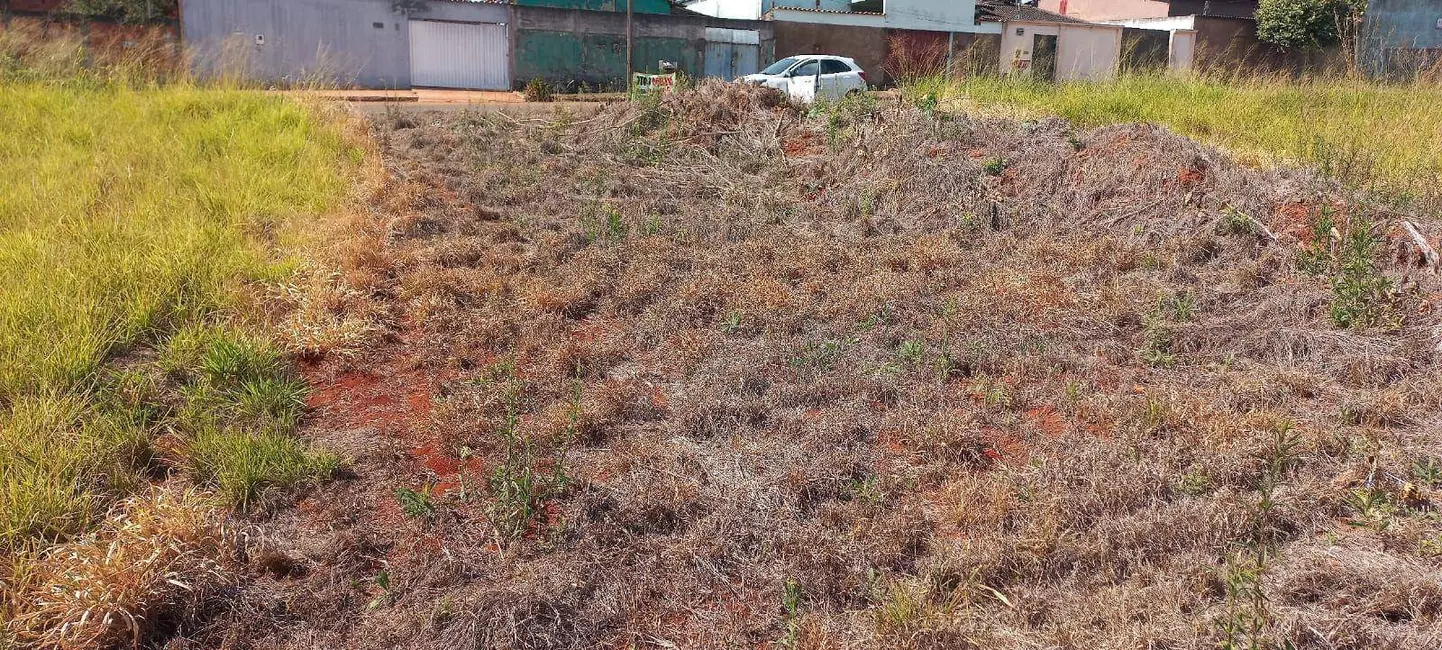 Foto 3 de Terreno / Lote à venda, 300m2 em Jardim das Américas 3ª Etapa, Anapolis - GO