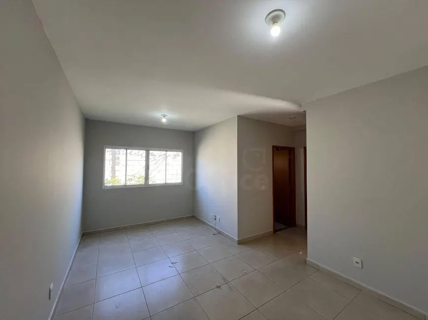 Foto 3 de Apartamento com 2 quartos para alugar, 56m2 em Vila Formosa, Anapolis - GO