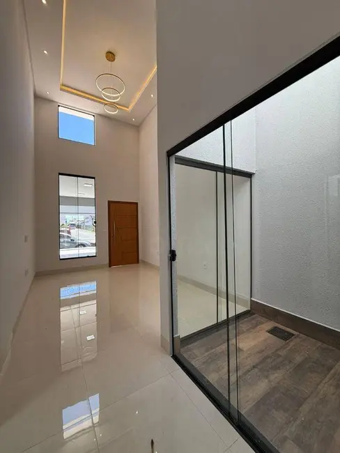 Casa com 3 quartos à venda, 173m2 em Vila Miguel Jorge, Anapolis - GO - imagem 4 Foto 4 de Casa com 3 quartos à venda, 173m2 em Vila Miguel Jorge, Anapolis - GO