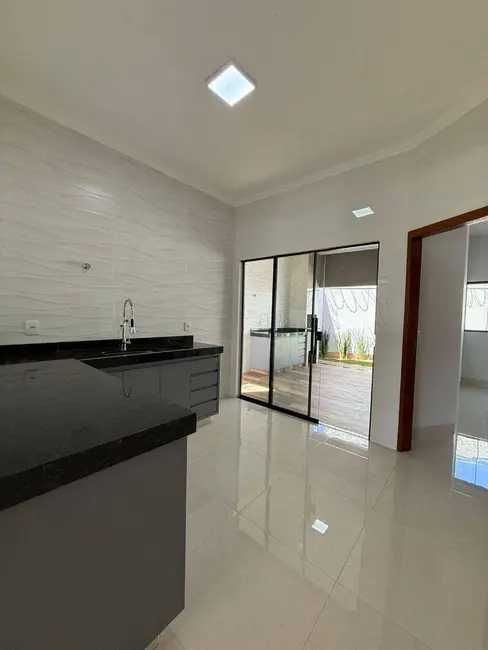 Casa com 3 quartos à venda, 173m2 em Vila Miguel Jorge, Anapolis - GO - imagem 8 Foto 8 de Casa com 3 quartos à venda, 173m2 em Vila Miguel Jorge, Anapolis - GO