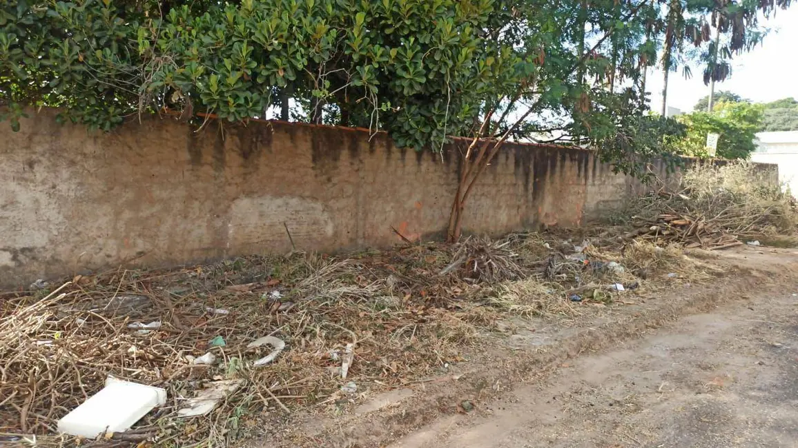 Foto 3 de Terreno / Lote à venda, 300m2 em Anapolis - GO