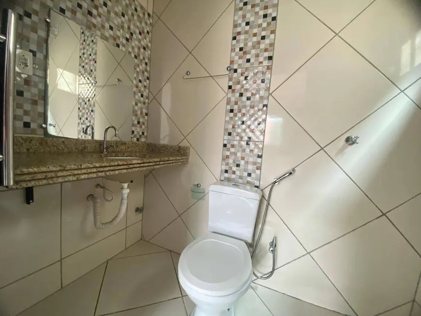 Casa com 3 quartos à venda, 200m2 em Loteamento Residencial Verona, Anapolis - GO - imagem 8 Foto 8 de Casa com 3 quartos à venda, 200m2 em Loteamento Residencial Verona, Anapolis - GO