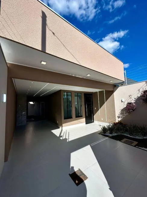 Foto 1 de Casa com 3 quartos à venda, 150m2 em Residencial Ana Caroline, Anapolis - GO