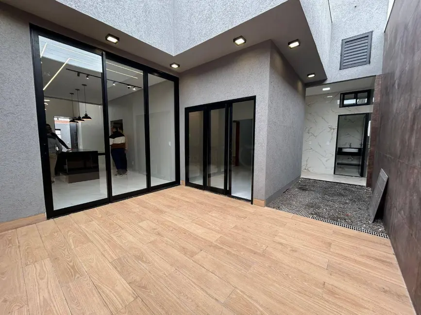 Casa com 3 quartos à venda, 217m2 em Residencial Virgínia Correa, Anapolis - GO - imagem 7 Foto 7 de Casa com 3 quartos à venda, 217m2 em Residencial Virgínia Correa, Anapolis - GO