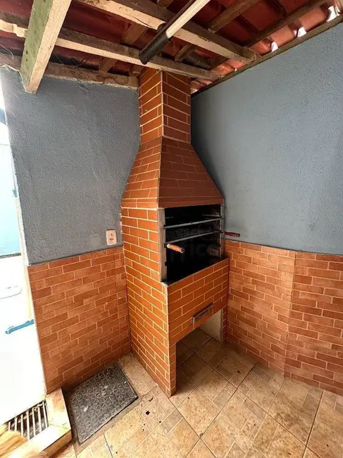 Casa com 3 quartos à venda, 300m2 em Boa Vista, Anapolis - GO - imagem 9 Foto 9 de Casa com 3 quartos à venda, 300m2 em Boa Vista, Anapolis - GO