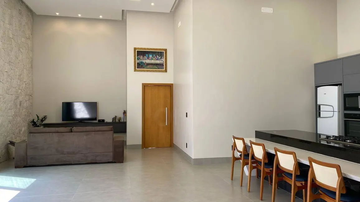 Foto 3 de Casa de Condomínio com 3 quartos à venda, 360m2 em Anapolis - GO
