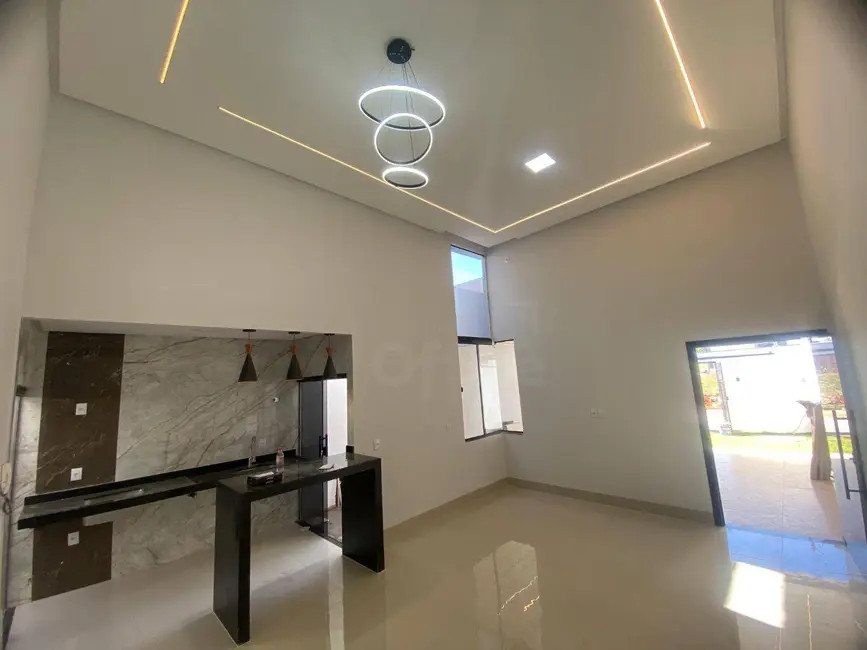 Foto 1 de Casa com 3 quartos à venda, 150m2 em Anapolis - GO