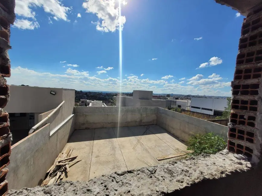 Foto 2 de Apartamento com 3 quartos à venda, 300m2 em Setor Sul Jamil Miguel, Anapolis - GO