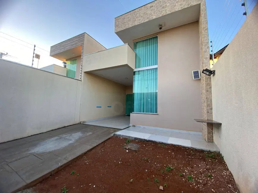 Foto 2 de Casa com 3 quartos à venda, 150m2 em Residencial Vale do Sol, Anapolis - GO