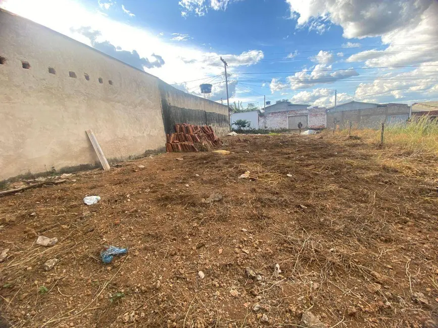 Foto 1 de Terreno / Lote à venda, 200m2 em Setor Industrial Munir Calixto, Anapolis - GO