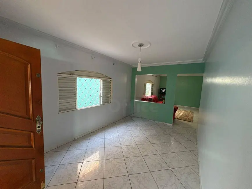 Foto 8 de Casa com 3 quartos à venda, 270m2 em Vila Industrial, Anapolis - GO