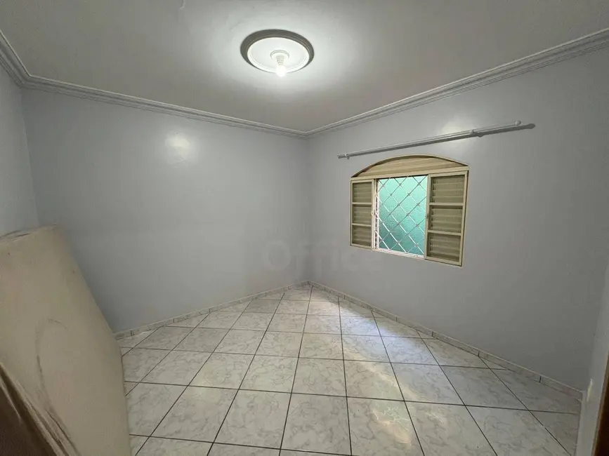 Foto 6 de Casa com 3 quartos à venda, 270m2 em Vila Industrial, Anapolis - GO