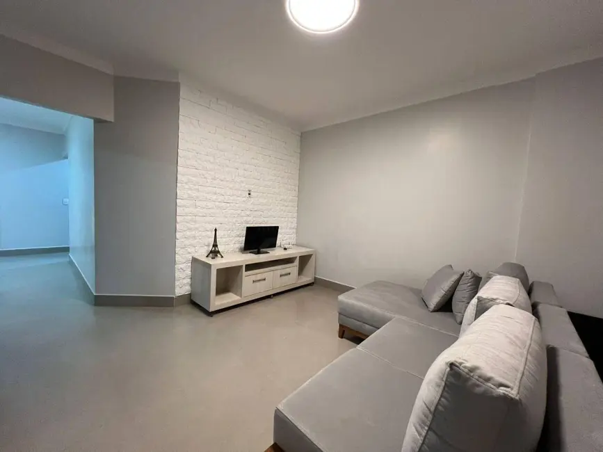 Foto 2 de Casa com 4 quartos à venda, 300m2 em Parque São Jerônimo, Anapolis - GO