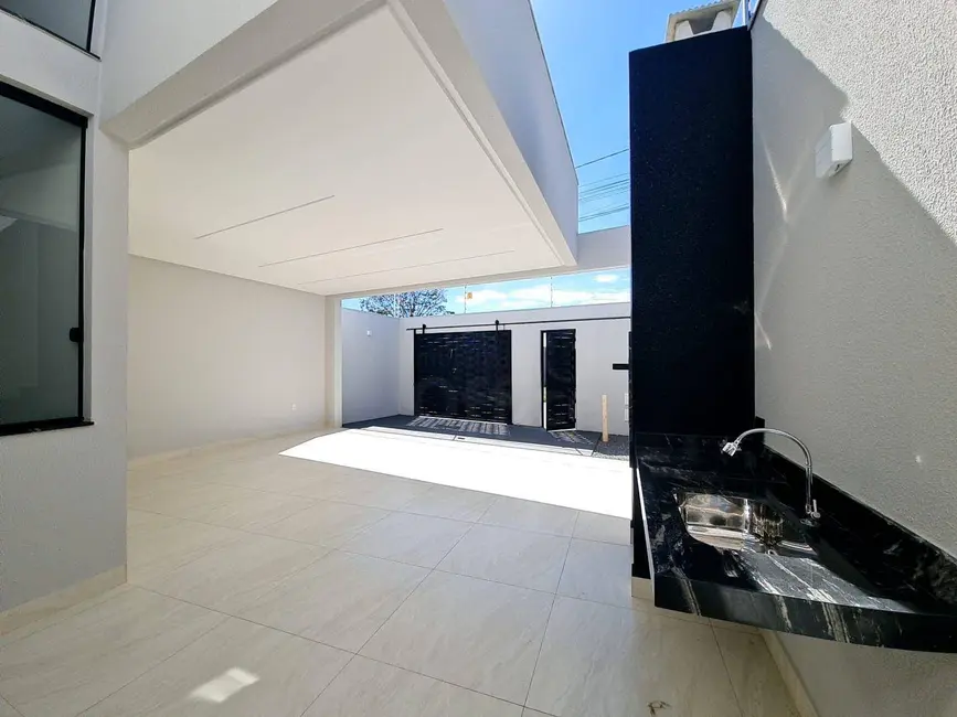 Foto 3 de Casa com 3 quartos à venda, 160m2 em Anapolis - GO