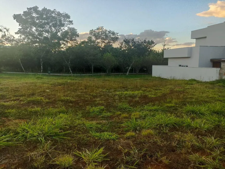 Foto 6 de Terreno / Lote à venda, 420m2 em Anapolis - GO