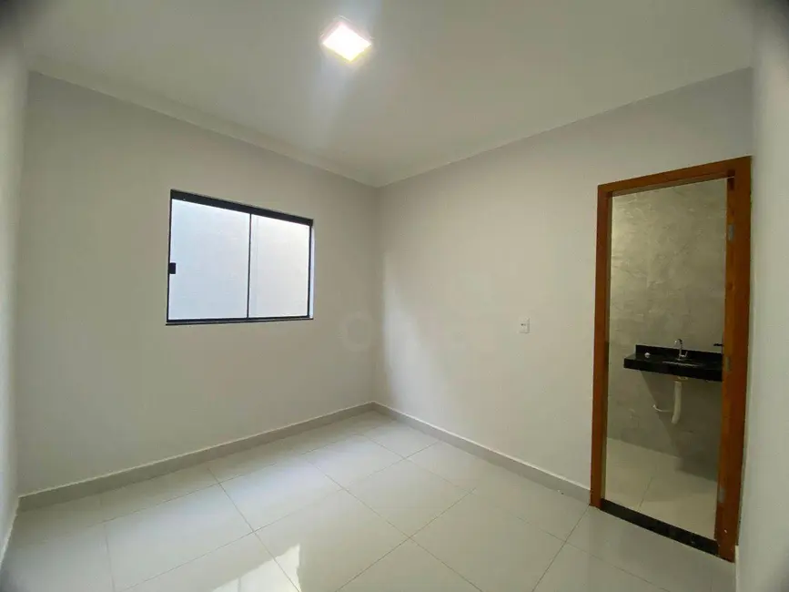 Casa com 3 quartos à venda, 150m2 em Anapolis - GO - imagem 8 Foto 8 de Casa com 3 quartos à venda, 150m2 em Anapolis - GO