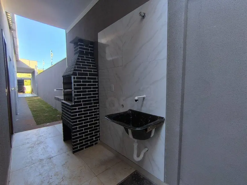 Casa com 3 quartos à venda, 150m2 em Residencial Flor do Cerrado, Anapolis - GO - imagem 8 Foto 8 de Casa com 3 quartos à venda, 150m2 em Residencial Flor do Cerrado, Anapolis - GO