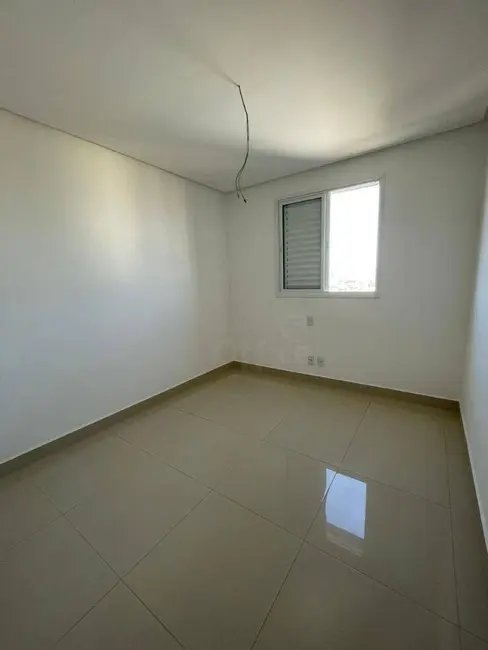 Foto 3 de Apartamento com 2 quartos à venda, 70m2 em Vila Santa Isabel, Anapolis - GO