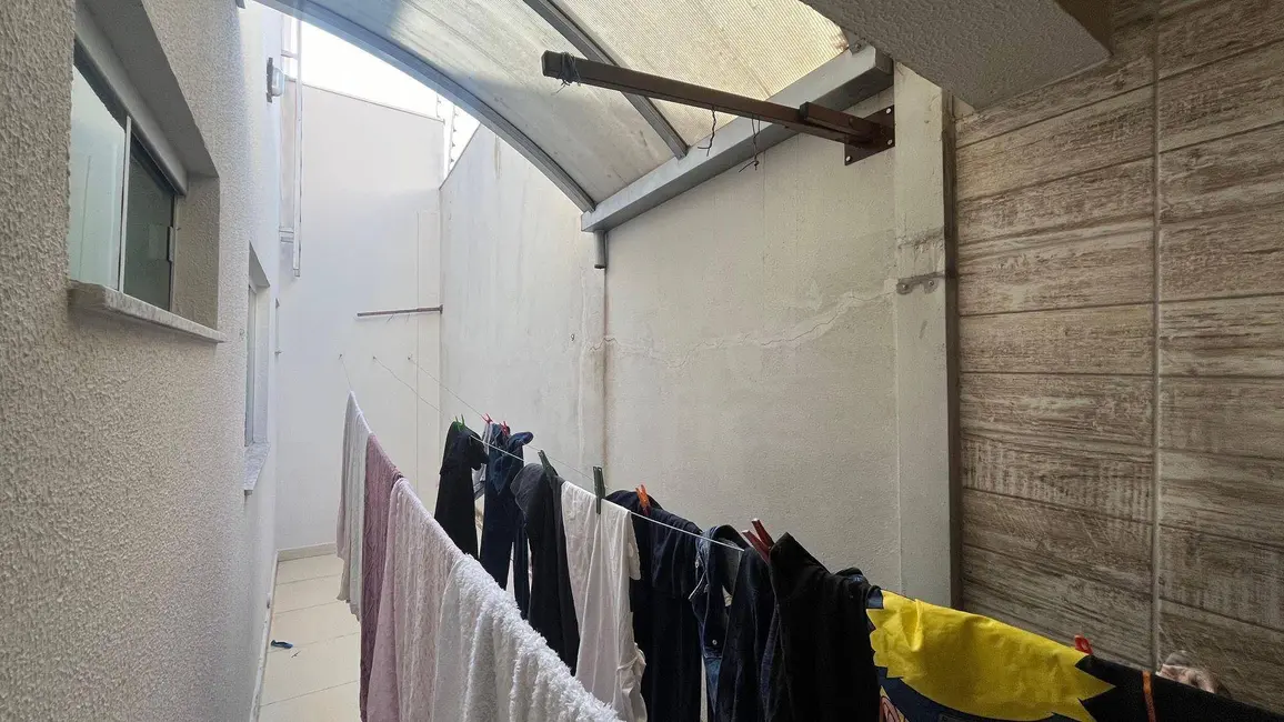 Sobrado com 4 quartos à venda, 280m2 em Maracananzinho, Anapolis - GO - imagem 7 Foto 7 de Sobrado com 4 quartos à venda, 280m2 em Maracananzinho, Anapolis - GO