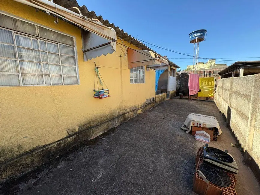 Casa com 3 quartos à venda, 300m2 em Eldorado, Anapolis - GO - imagem 6 Foto 6 de Casa com 3 quartos à venda, 300m2 em Eldorado, Anapolis - GO