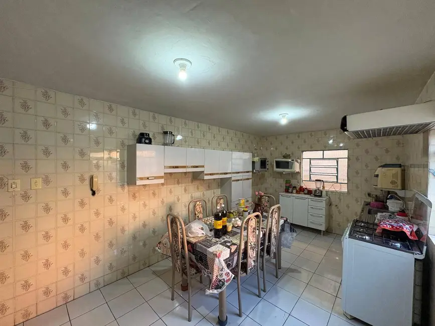 Casa com 3 quartos à venda, 300m2 em Eldorado, Anapolis - GO - imagem 1 Foto 1 de Casa com 3 quartos à venda, 300m2 em Eldorado, Anapolis - GO