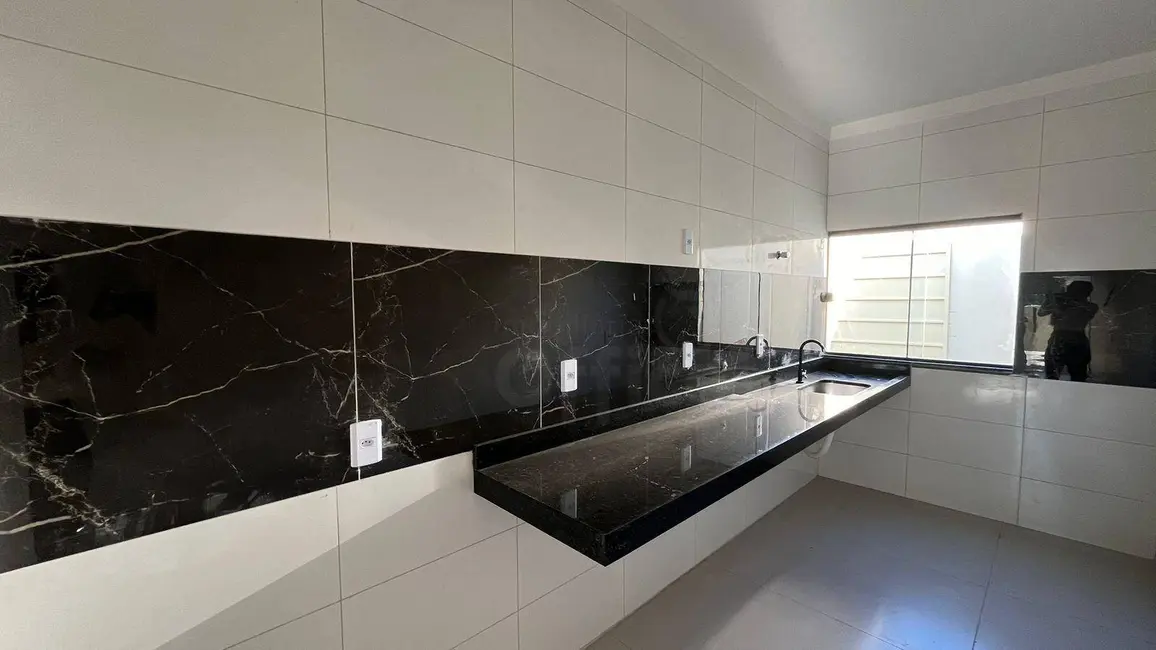 Casa com 2 quartos à venda, 150m2 em Jardim Primavera 1ª Etapa, Anapolis - GO - imagem 5 Foto 5 de Casa com 2 quartos à venda, 150m2 em Jardim Primavera 1ª Etapa, Anapolis - GO
