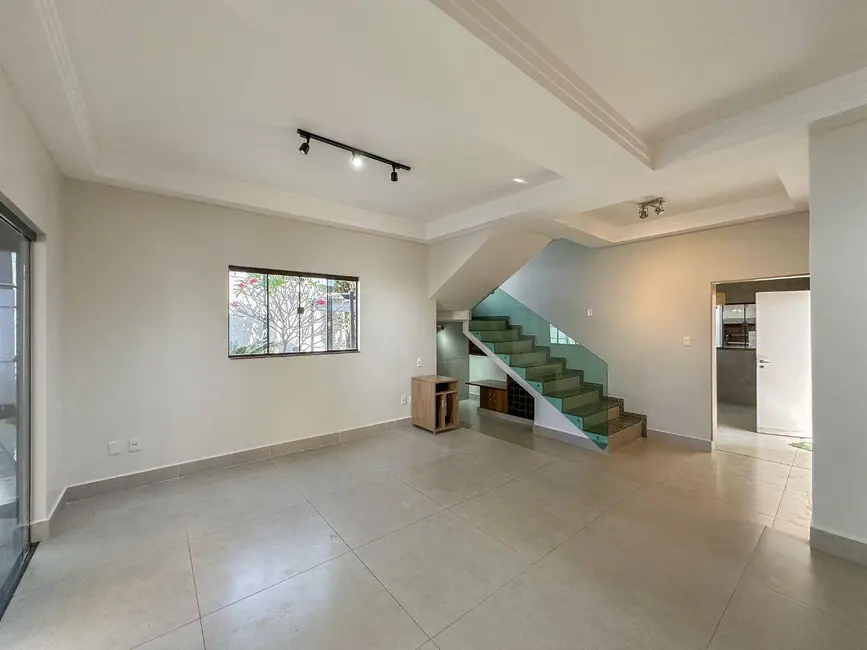 Foto 8 de Casa com 3 quartos à venda, 360m2 em Jardim Ana Paula, Anapolis - GO