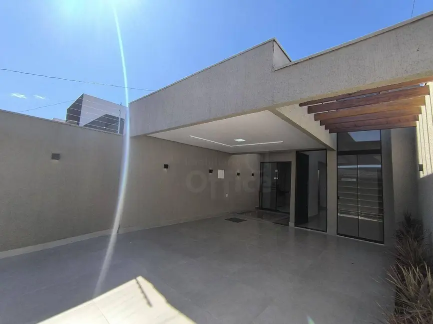 Casa com 3 quartos à venda, 150m2 em Anapolis - GO - imagem 2 Foto 2 de Casa com 3 quartos à venda, 150m2 em Anapolis - GO