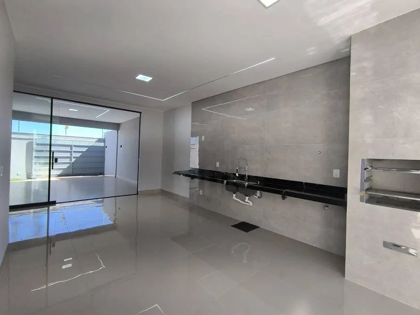 Casa com 3 quartos à venda, 200m2 em Anapolis - GO - imagem 9 Foto 9 de Casa com 3 quartos à venda, 200m2 em Anapolis - GO