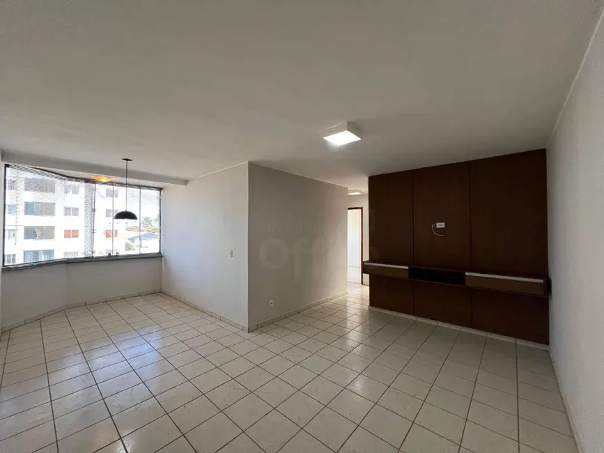 Foto 2 de Apartamento com 3 quartos para alugar, 85m2 em Vila Industrial, Anapolis - GO