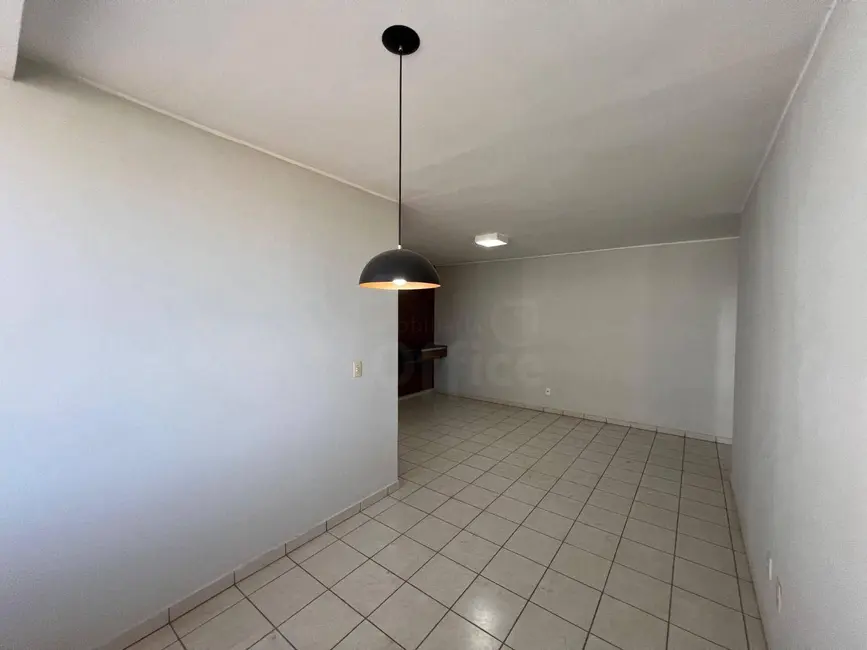 Foto 4 de Apartamento com 3 quartos para alugar, 85m2 em Vila Industrial, Anapolis - GO