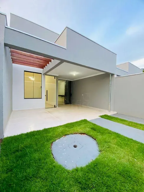 Casa com 3 quartos à venda, 150m2 em Anapolis - GO - imagem 1 Foto 1 de Casa com 3 quartos à venda, 150m2 em Anapolis - GO