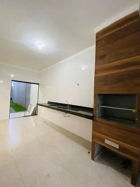 Casa com 3 quartos à venda, 150m2 em Anapolis - GO - imagem 5 Foto 5 de Casa com 3 quartos à venda, 150m2 em Anapolis - GO