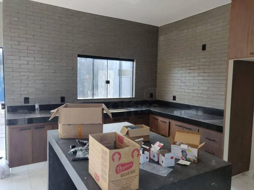 Foto 4 de Chácara com 4 quartos à venda, 1550m2 em Jardim Progresso, Anapolis - GO
