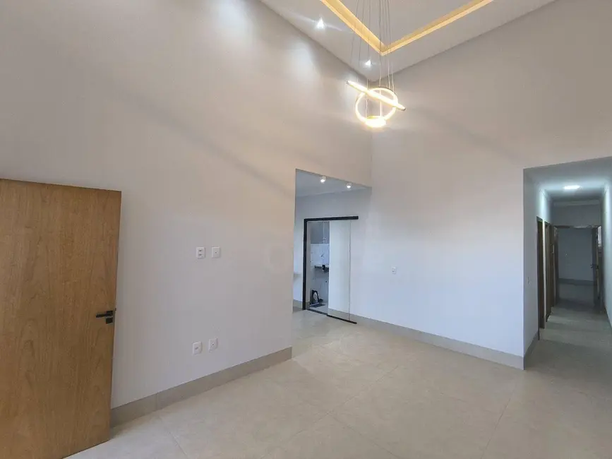 Foto 5 de Casa com 3 quartos à venda, 150m2 em Residencial Flor do Cerrado, Anapolis - GO