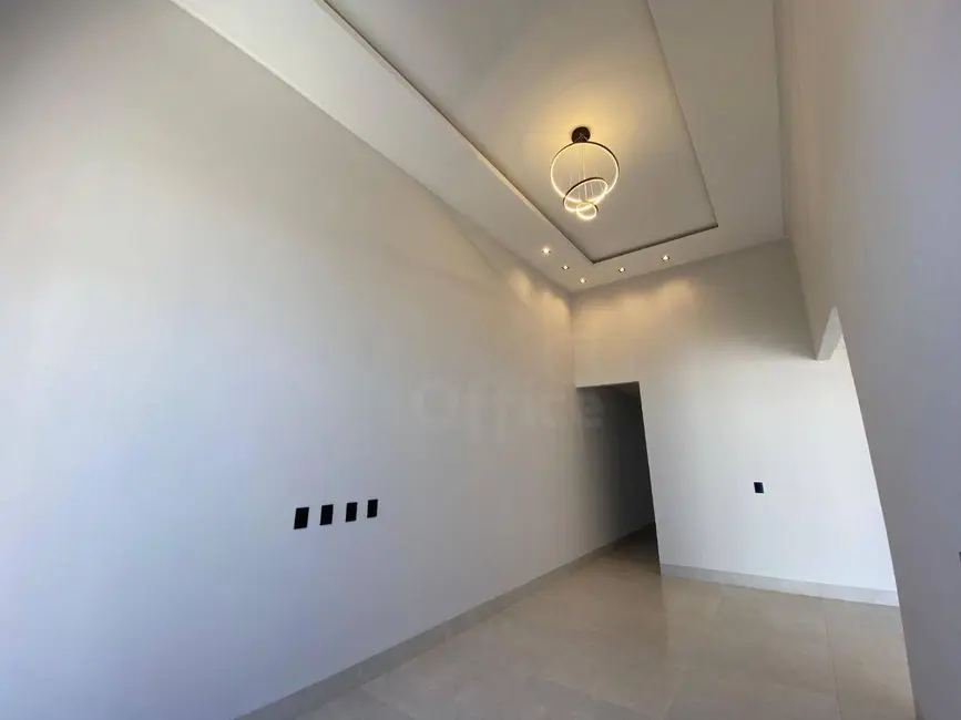 Casa com 3 quartos à venda, 200m2 em Anapolis - GO - imagem 4 Foto 4 de Casa com 3 quartos à venda, 200m2 em Anapolis - GO