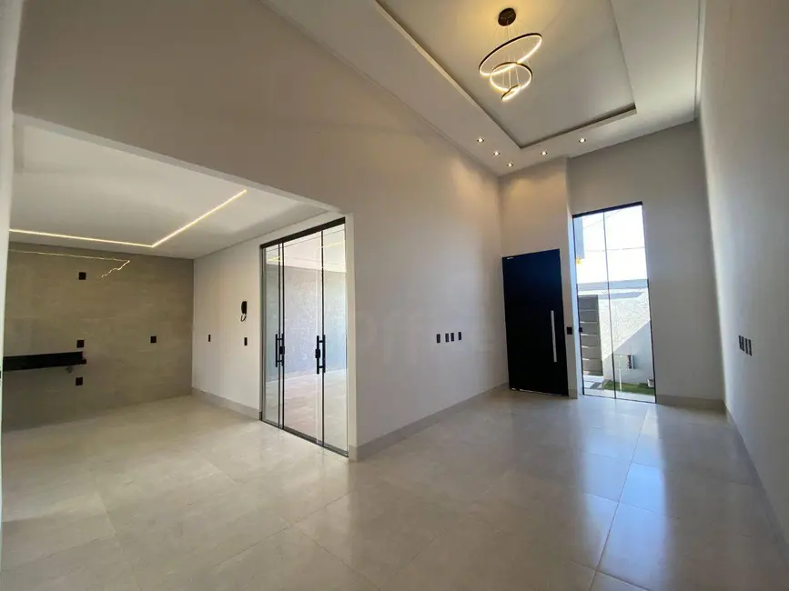 Casa com 3 quartos à venda, 200m2 em Anapolis - GO - imagem 3 Foto 3 de Casa com 3 quartos à venda, 200m2 em Anapolis - GO