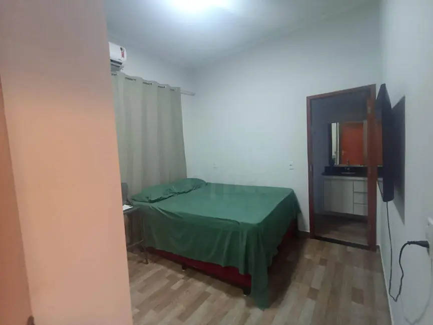 Foto 9 de Casa com 3 quartos à venda, 150m2 em Neropolis - GO