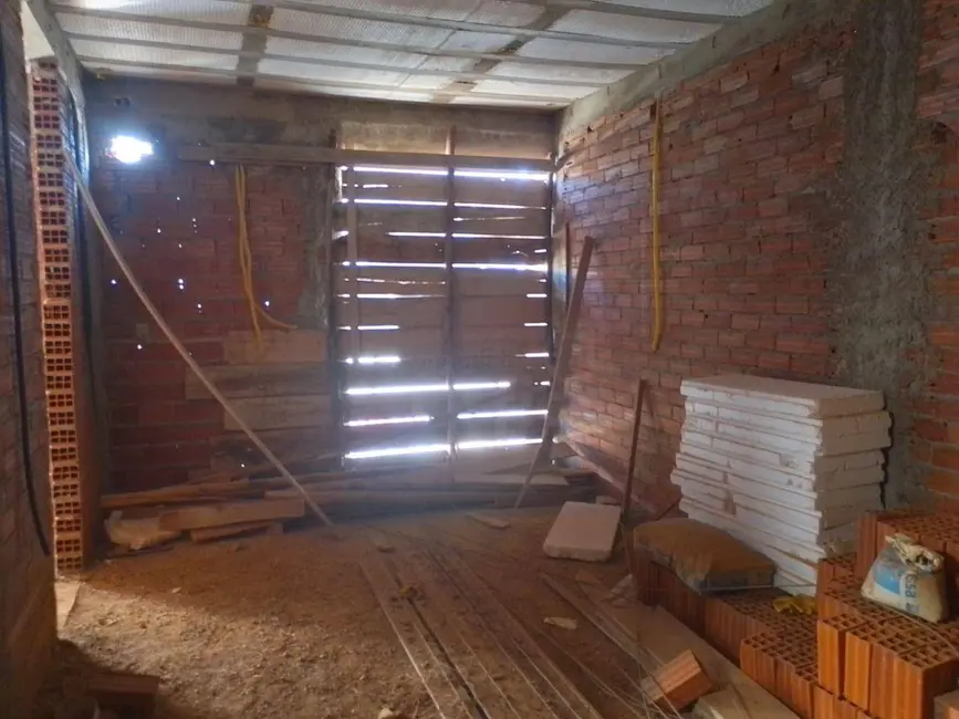 Sala Comercial à venda, 300m2 em Parque Brasília 2ª Etapa, Anapolis - GO - imagem 7 Foto 7 de Sala Comercial à venda, 300m2 em Parque Brasília 2ª Etapa, Anapolis - GO