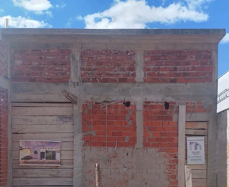 Sala Comercial à venda, 300m2 em Parque Brasília 2ª Etapa, Anapolis - GO - imagem 5 Foto 5 de Sala Comercial à venda, 300m2 em Parque Brasília 2ª Etapa, Anapolis - GO