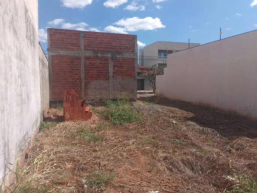 Foto 2 de Sala Comercial à venda, 300m2 em Parque Brasília 2ª Etapa, Anapolis - GO