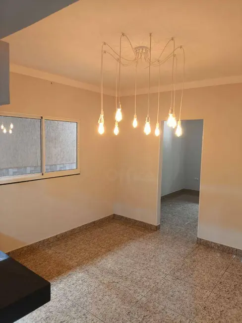 Foto 3 de Casa com 2 quartos à venda, 300m2 em Calixtolândia, Anapolis - GO